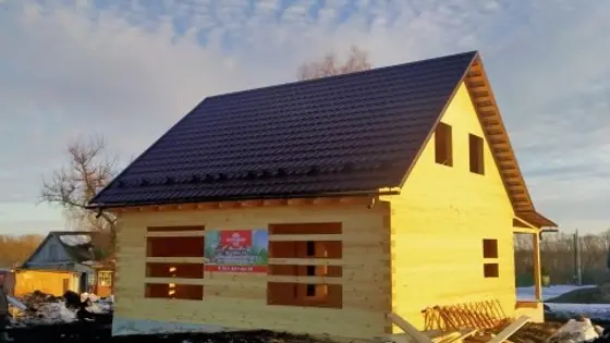 Строительство дома 8.2х8.6 м из профилированного бруса камерной сушки 140х190 мм. Тульская область